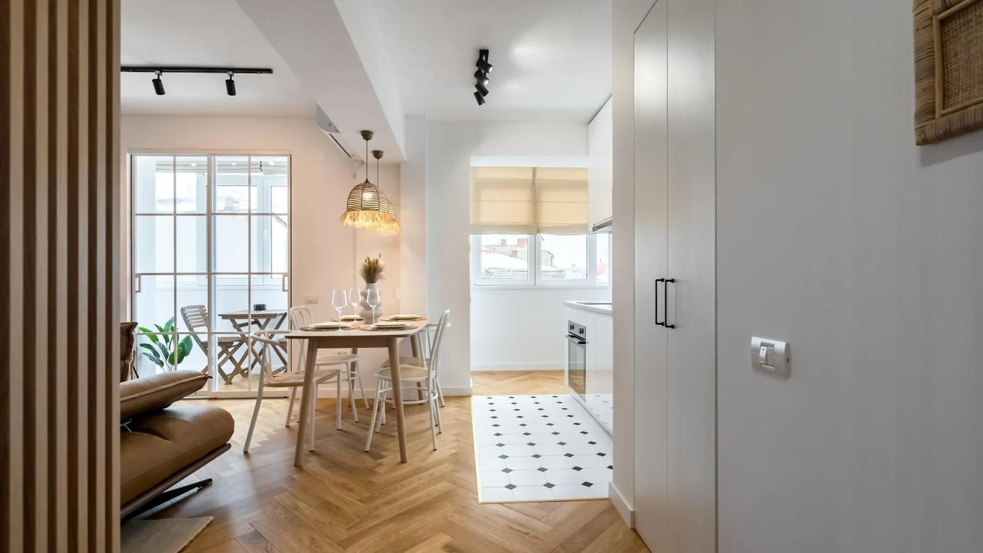 Orangerie Calea Victoriei Apartment Bucharest 0*,