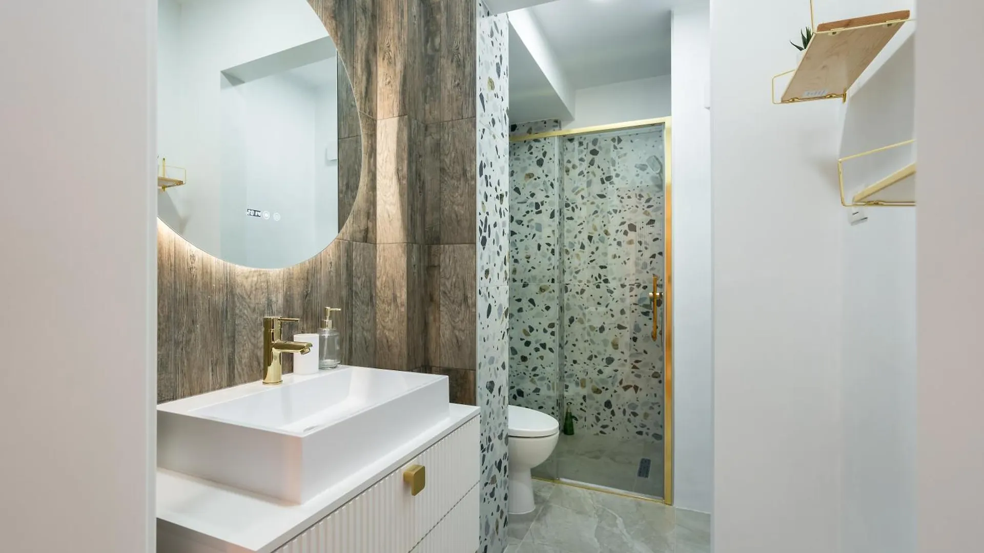 Orangerie Calea Victoriei Apartment Bucharest